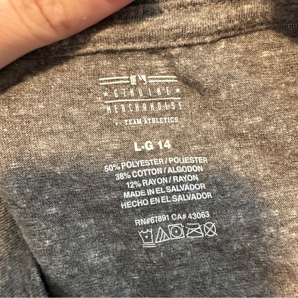 Minnesota Twins gray T-Shirt team athletics genuine merchandise - Picture 3 of 4